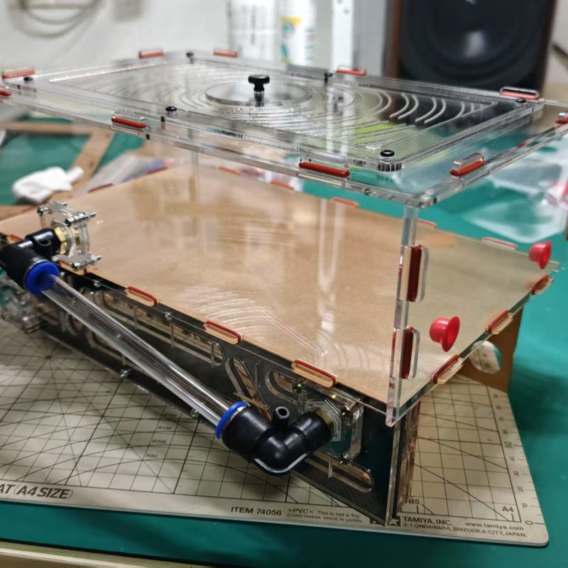 19-Tube Acrylic Ant Nest - 20mm Large Diameter Test Tube Formicarium with Staggered Design